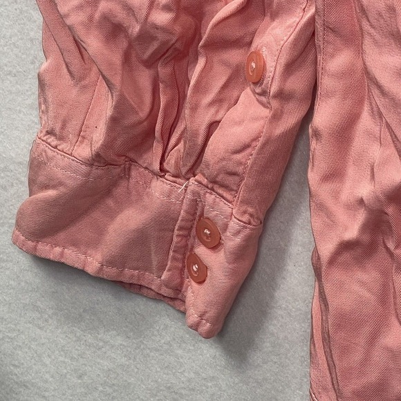 Torrid 3 Women’s Plus Size 3X Solid Pink 100% Rayon Button Down Blouse Top - Picture 9 of 14